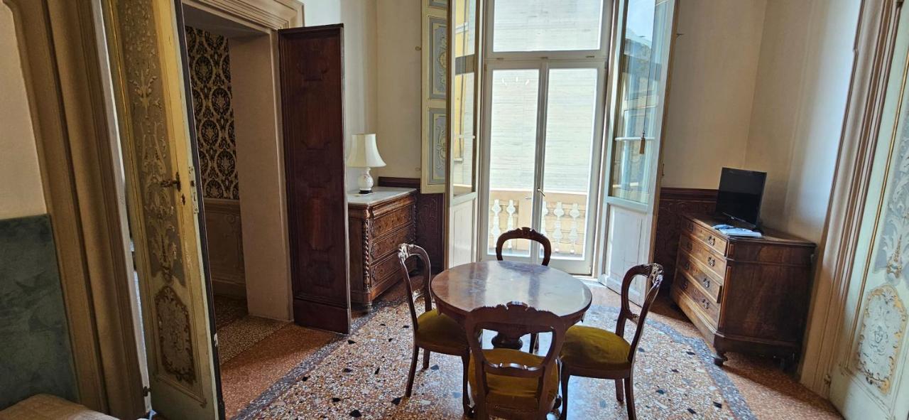Residence Belle Arti 42 Bologne Extérieur photo